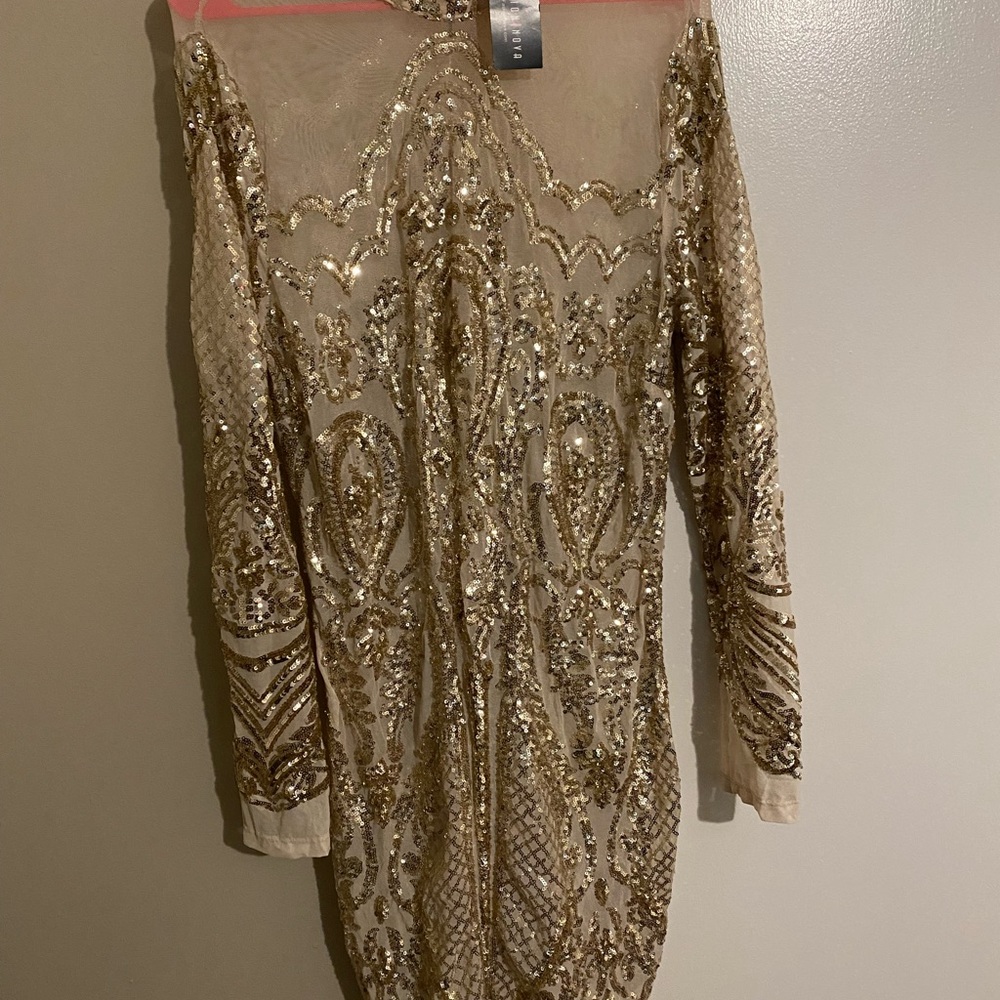 New with tags fashion nova gold sequined Midi dress